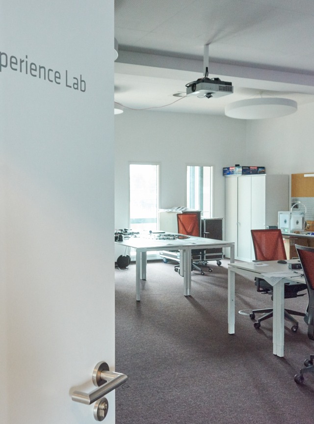 Digital Experience Lab